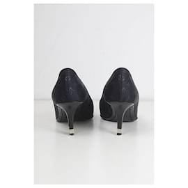Louis Vuitton-Tacones de cuero-Negro