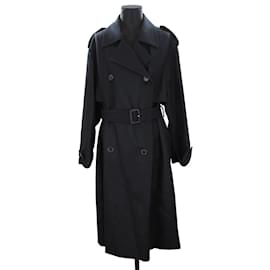 Yves Saint Laurent Abrigo de lana Negro
