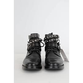 Yves Saint Laurent-Boots en cuir-Noir