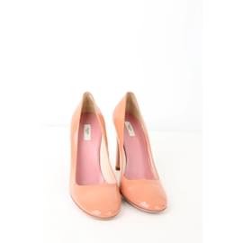Prada-patent leather heels-Pink