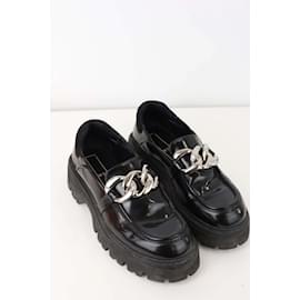 N°21-Patent leather loafers-Black