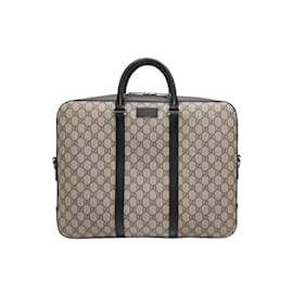 Gucci-Umhängetasche mit Gucci-Monogramm in Beige und Schwarz-Beige