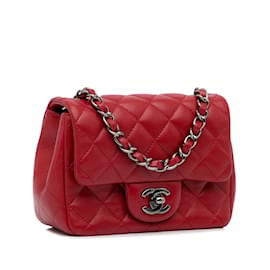 Chanel-Borsa a tracolla singola con patta quadrata rossa Chanel Mini Classic in pelle di agnello-Rosso