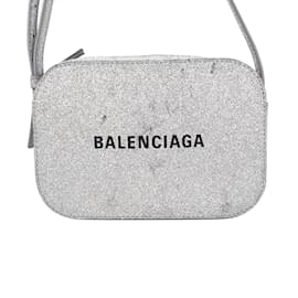 Balenciaga-Borsa per fotocamera Balenciaga Glitter Everyday XS color argento-Argento