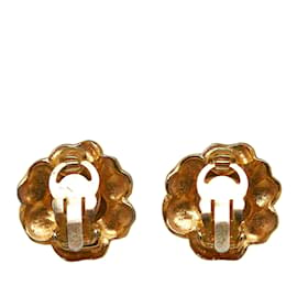 Chanel-Boucles d'oreilles clips Chanel Camellia dorées-Doré