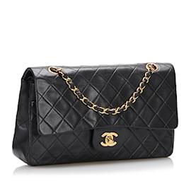 Chanel-Black Chanel Medium Classic Lambskin Double Flap Shoulder Bag-Black