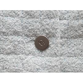 Chanel-Haut à manches courtes boutonné en tissu éponge Chanel bleu clair Taille EU 38-Bleu