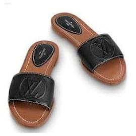 Louis Vuitton-Louis Vuitton sandals-Black