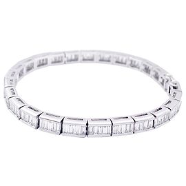 inconnue pulsera linea, oro blanco y diamantes talla baguette. Otro