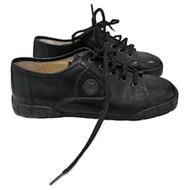 Chanel-Zapatillas CHANEL T.UE 37.5 Cuero-Negro