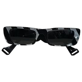 Gucci-Óculos de Sol GUCCI T.  plástico-Preto