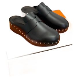 Hermès HERMES Pantoletten & Clogs T.EU 39 Leder Schwarz