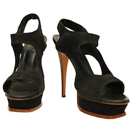 Yves Saint Laurent-Yves Saint Laurent YSL schwarze Wildledersandalen mit Plateau-Slingback-Absätzen, Größe 40-Schwarz