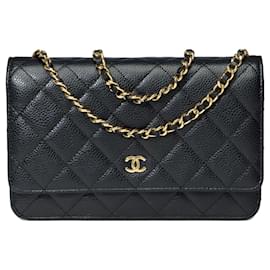 Chanel-Carteira CHANEL em bolsa com corrente em couro preto - 101580-Preto