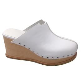 Hermès-Hermes White Leather Earth Mules / clogs-White