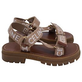 Céline Celine Leo Riemchensandalen aus brauner Wolle Braun
