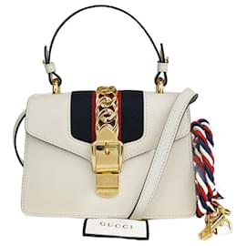 Gucci-Gucci Sylvie-Beige