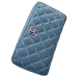 Chanel quilted lambskin card holder light blue Light blue