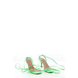 Amina Muaddi-Sapatos de sandália de couro-Verde