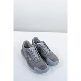 Prada-Scarpa da ginnastica grigia-Grigio