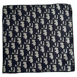 Christian Dior Clutch Grau Dunkelblau Viskose Grau Dunkelblau