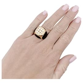 Boucheron-Boucheron Ring, "Siegelring", gelbes Gold, Holz und Diamanten.-Andere