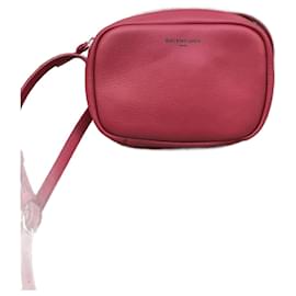 Balenciaga-BALENCIAGA  Handbags T.  leather-Dark red