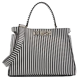 Guess-GUESS Uptown Chic Stripe weiße Tasche/Neues Schwarz-Weiß