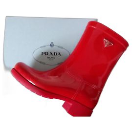 Prada Regenstiefel Rot