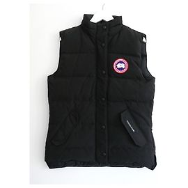 Chaqueta tipo chaleco Canada Goose Freestyle Vest. Negro