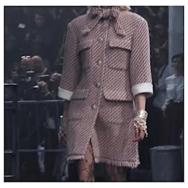 Chanel-Chanel 16Un abrigo blanco rosa París-Roma FR 38 con-Negro,Rosa