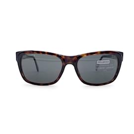 Giorgio Armani-Gafas de sol polarizadas rectangulares vintage 846 140 MM-Castaño