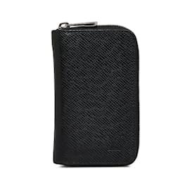 Louis Vuitton-Monedero Louis Vuitton Taiga Zippy Monedero de cuero M30511 en buen estado-Negro