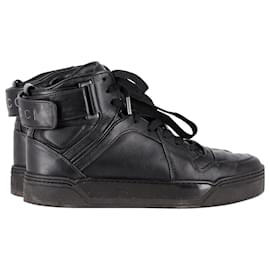 Gucci-Gucci High-Top-Sneakers aus schwarzem Leder-Schwarz