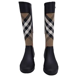 Burberry-Burberry House Check Canvas Clemence Rain Boots in Black Rubber-Other