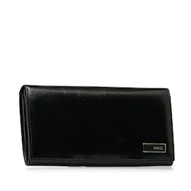 Fendi-Leather Bifold Wallet  2266-Black