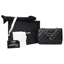 Chanel-CHANEL Portemonnaie an Kettentasche aus schwarzem Leder - 101573-Schwarz