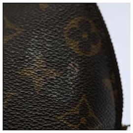 Louis Vuitton-LOUIS VUITTON Monogram Trousse Demi Ronde Cosmetic Pouch M47520 LV Auth 59393-Monogram