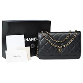 Chanel-Carteira CHANEL em bolsa com corrente em couro preto - 101574-Preto