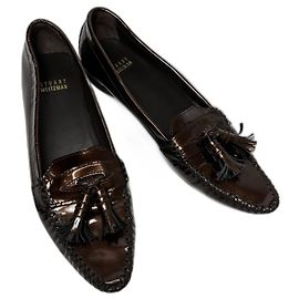 Mocasines con borlas Stuart Weitzman de charol bronce Castaño Bronce