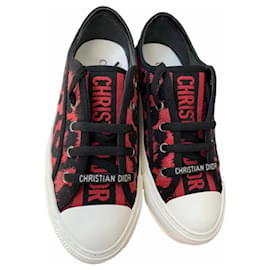 Dior-Sneakers-Red