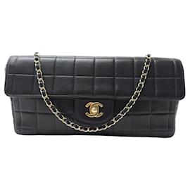 Chanel-SAC A MAIN CHANEL EAST WEST CHOCOLATE BAR EN CUIR MATELASSE NOIR QUILTED PURSE-Noir