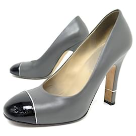 Chanel-CHAUSSURES CHANEL ESCARPINS LOGO CC G32118 38 CUIR GRIS + BOITE PUMP SHOES-Gris