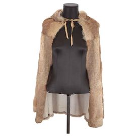 Bonpoint Fur cape Brown