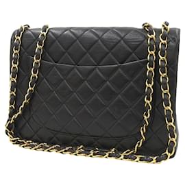 Chanel-Chanel Timeless-Negro