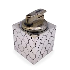 Gucci-Vintage Engraved Silver Metal Table Lighter Home Decor-Silvery