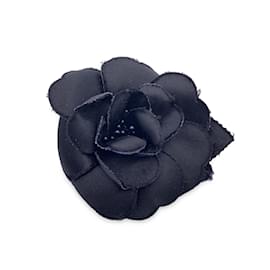 Chanel-Broche fleur de soie noire vintage Camelia Camellia-Noir