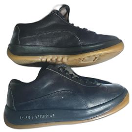 Louis Vuitton Derbie Scarpe Stringate Nere in Pelle Nero