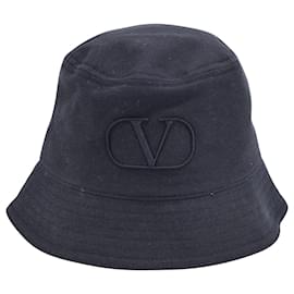 Valentino Garavani-Valentino Garavani Logo Bucket Hat in Black Cotton-Black
