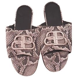 Sandalias Balenciaga de pitón Impresión de pitón